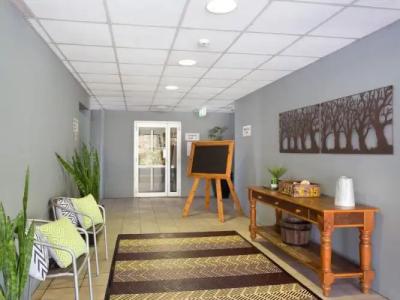 Rocklea International Motel - 12