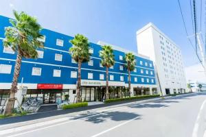 CVS Bay Hotel, Tokyo