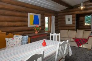 Bed & Breakfast «Koivulan Kartano», Lohja