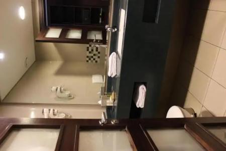 DoubleTree by Hilton Aqaba - 112