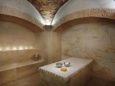 Mövenpick Resort Petra - 20