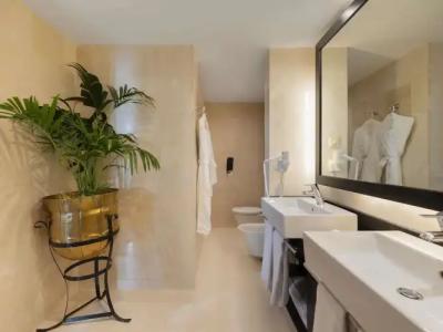 Mövenpick Resort Petra - 96