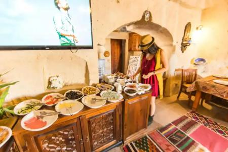 Tulip Cave Suites - 23