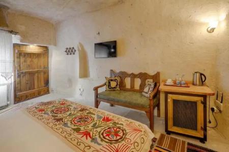 Tulip Cave Suites - 60