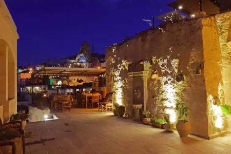 Tulip Cave Suites - 21