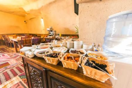 Tulip Cave Suites - 24