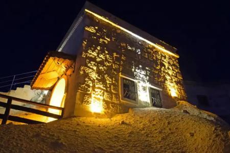 Tulip Cave Suites - 45