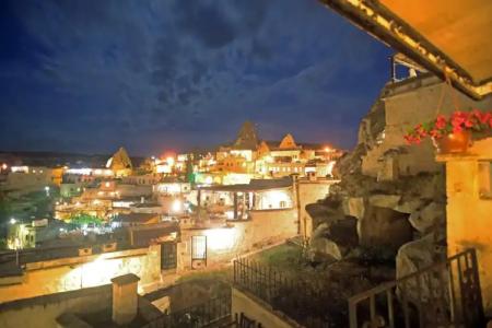 Tulip Cave Suites - 42