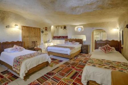 Tulip Cave Suites - 139