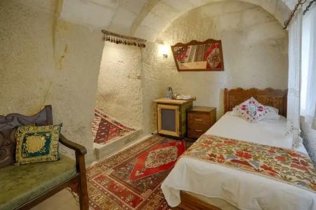 Tulip Cave Suites - 136