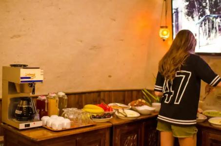 Tulip Cave Suites - 25