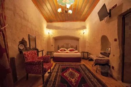 Center Cave House - 78