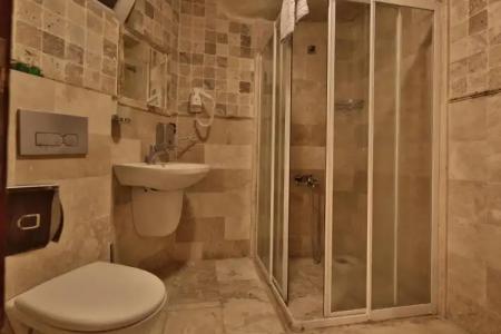 Center Cave House - 67