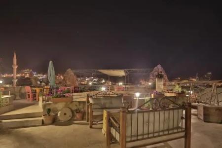 Center Cave House - 16