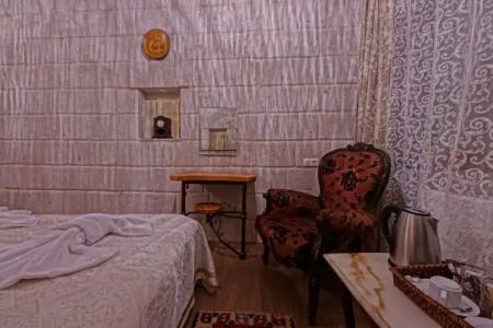 Stone House Cave - 4