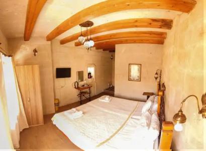 Stone House Cave - 49