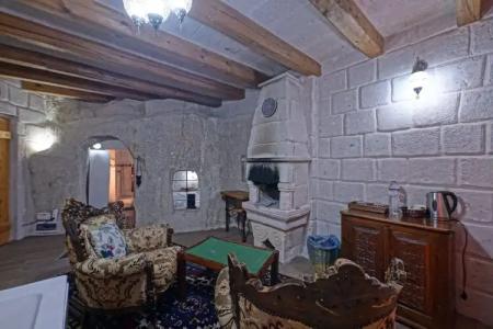 Stone House Cave - 18