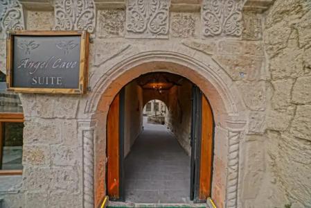 Stone House Cave - 43