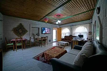 Stone House Cave - 35