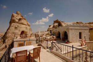 Arif Cave Hotel