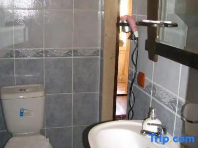 Nature Park Cave - 122