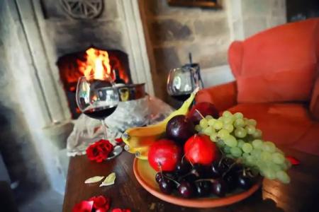 Traveller's Cave - 127