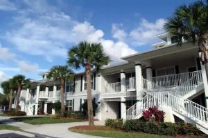 GreenLinks Golf Villas at Lely Resort, Naples