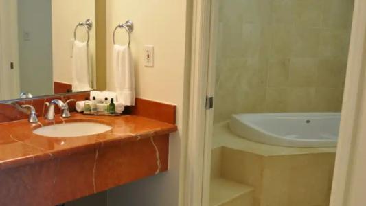 Naples Grande Beach Resort - 81