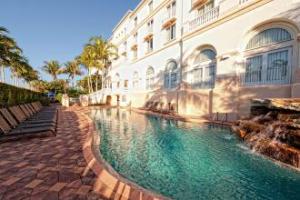 Hilton Naples, Naples