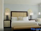 1 Bedroom Double Suite with balcony and oceanfront