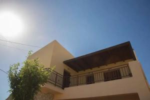 Angelica-Sea & Mountain View Cottage, Georgioupolis