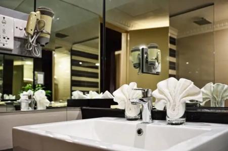 Holiday Villa Beach Resort & Spa Langkawi - 102