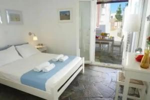 Playera Bungalow G sea view Guest house, Naousa