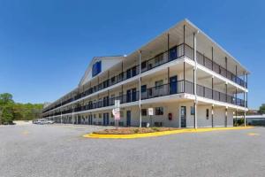 Motel 6-Greenville, SC, Greenville