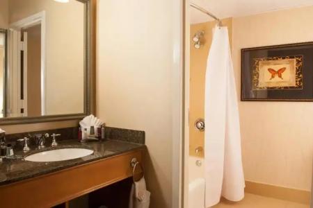 Greenville Marriott - 28