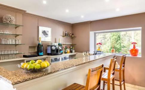 Best Western Plus Hôtel la Rade - 34