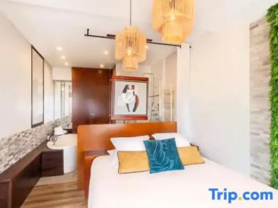 Best Western Plus Hôtel la Rade - 65