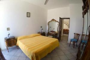 Apartment «Turistcasa Corso Umberto 181», Ponza Village