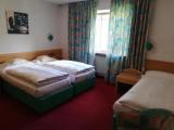 Standard Triple room with balcony