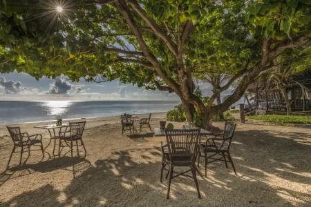 Breezes Beach Club and Spa - 10