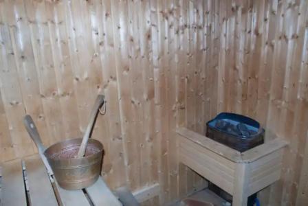 Radiance Premium Suites - 11