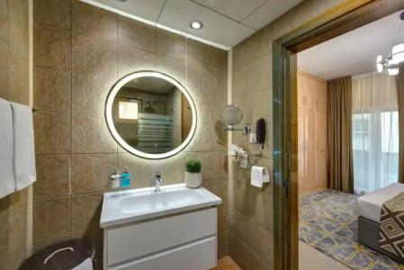 Radiance Premium Suites - 23