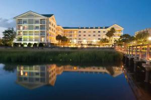 Courtyard Waterfront Mini-hotel, Charleston