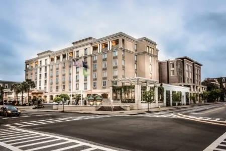 Courtyard by Marriott Charleston Historic District - 0