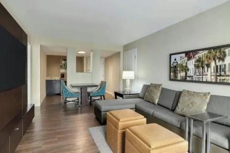 Courtyard by Marriott Charleston Historic District - 63