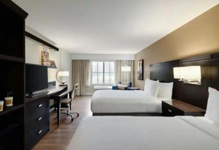 Courtyard by Marriott Charleston Historic District - 6