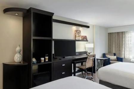 Courtyard by Marriott Charleston Historic District - 43