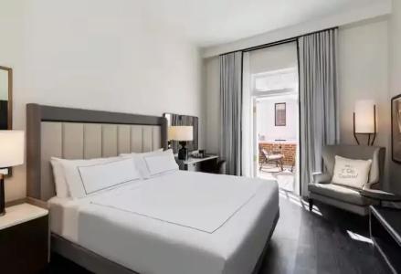 Mills House Charleston, Curio Collection by Hilton - 52