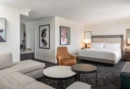 Mills House Charleston, Curio Collection by Hilton - 39