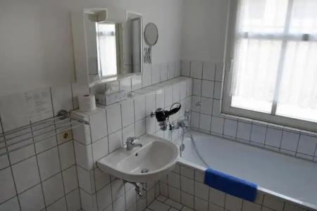 garni Goldene Henne - 30